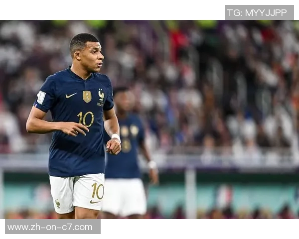 姆巴佩引领法国足球新时代世界杯赛场上的闪耀之星